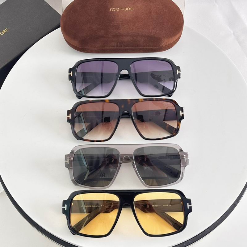 TOM FORD Glasses sms (822)