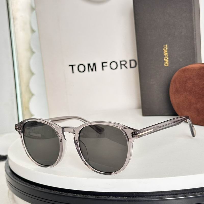 TOM FORD Glasses sms (825)