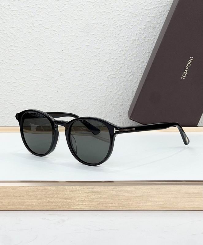 TOM FORD Glasses sms (857)