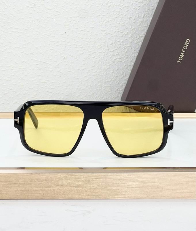 TOM FORD Glasses sms (864)