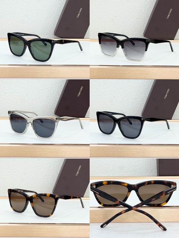 TOM FORD Glasses sms (867)
