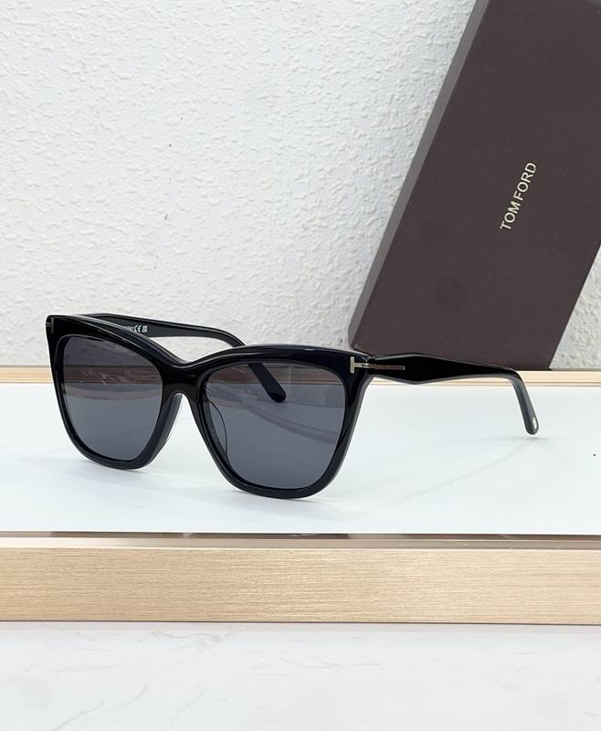 TOM FORD Glasses sms (871)