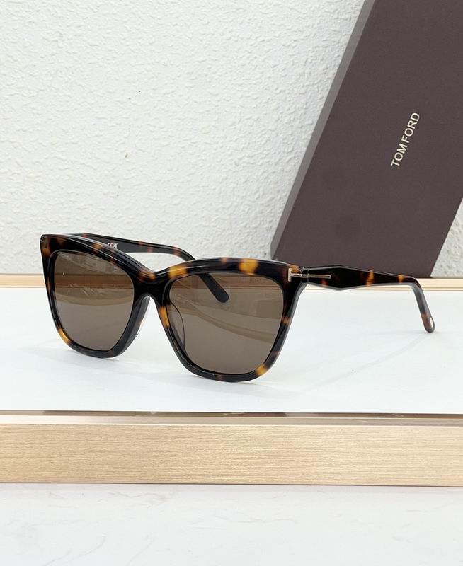 TOM FORD Glasses sms (872)