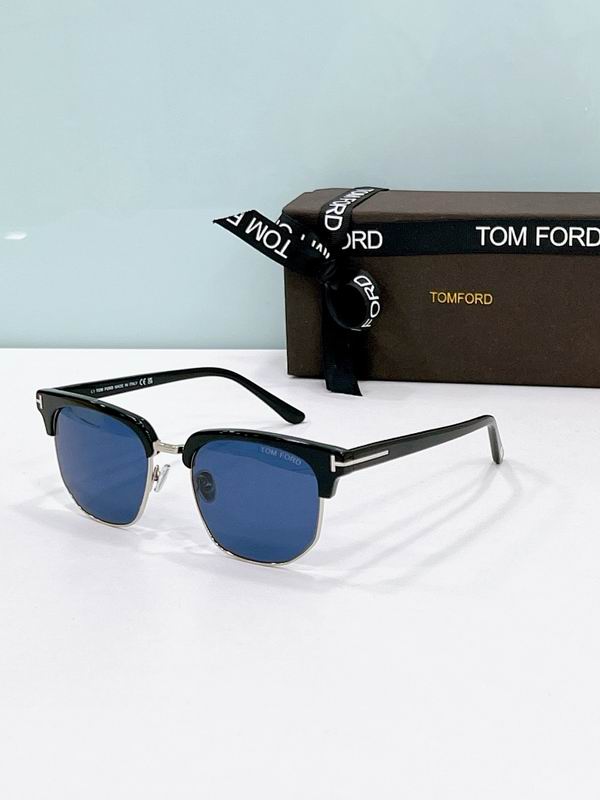 TOM FORD Glasses sms (889)