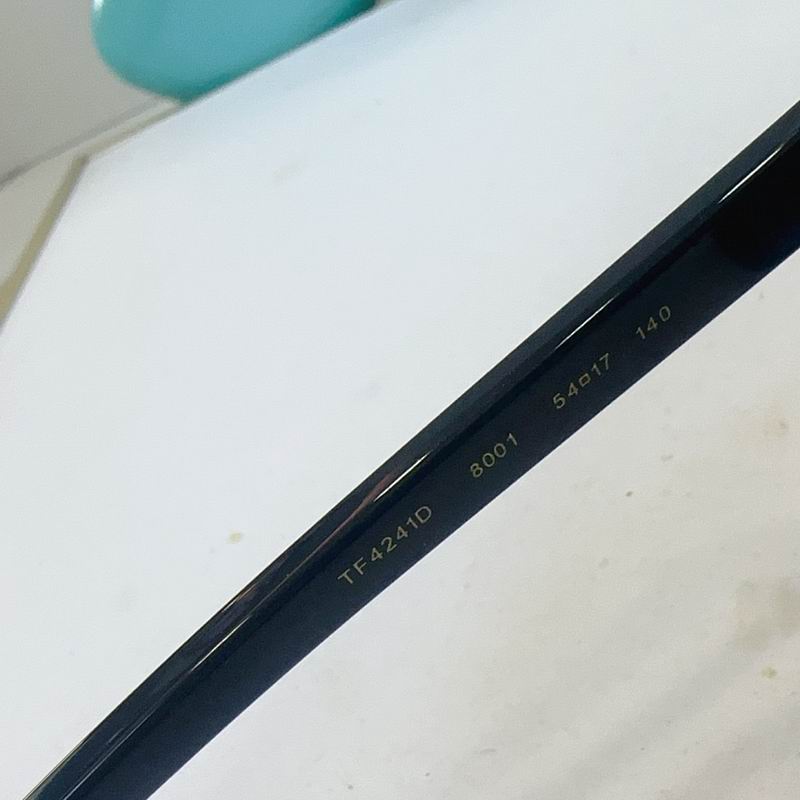 Tiffany&co Glasses sms (516)