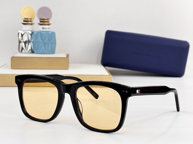 Tommy Glasses sms (13)