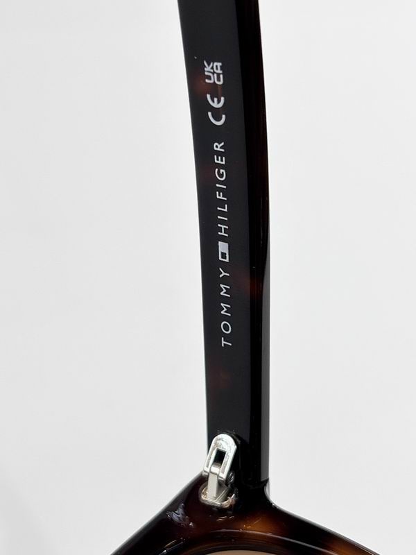 Tommy Glasses sms (19)