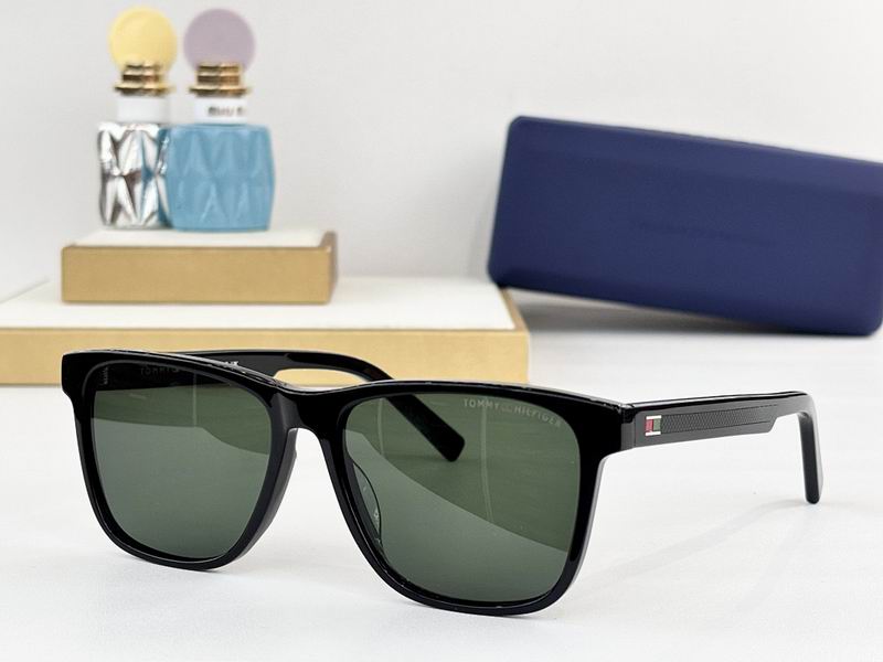 Tommy Glasses sms (2)