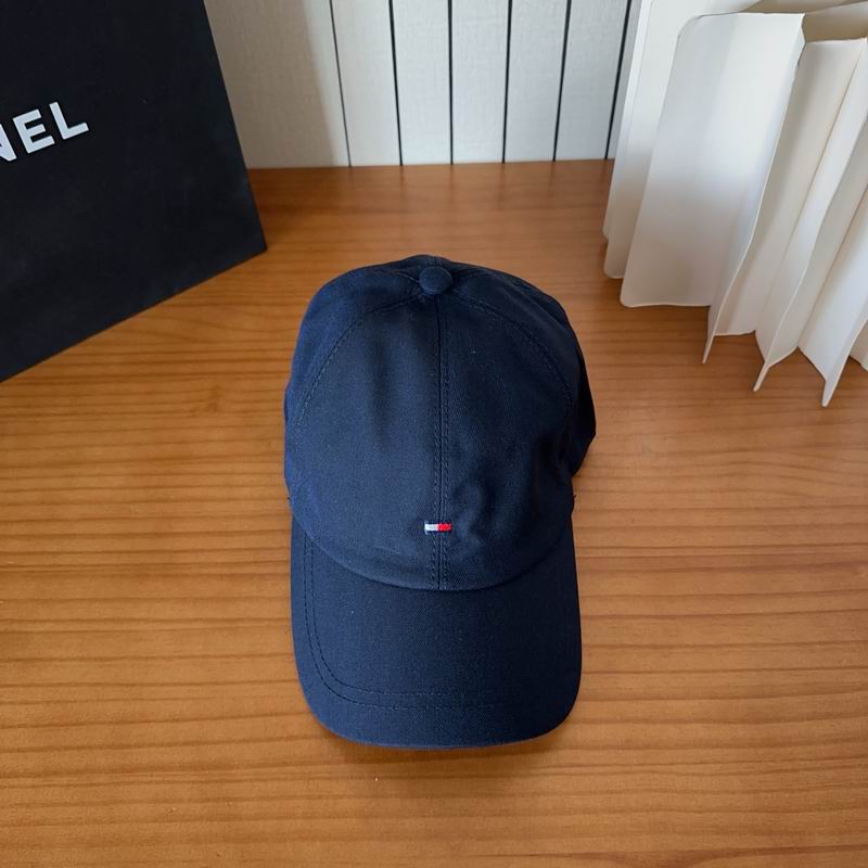 Tommy cap dx (383)