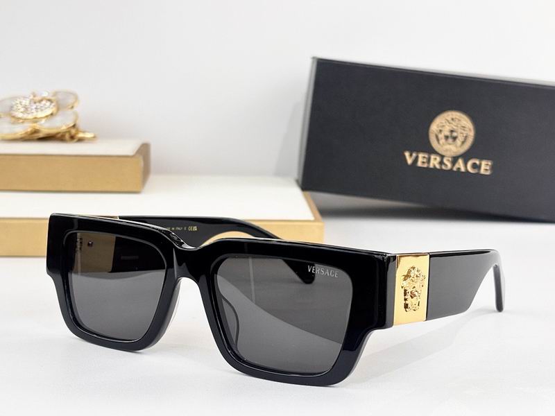 VERSACE  Glasses sms (522)