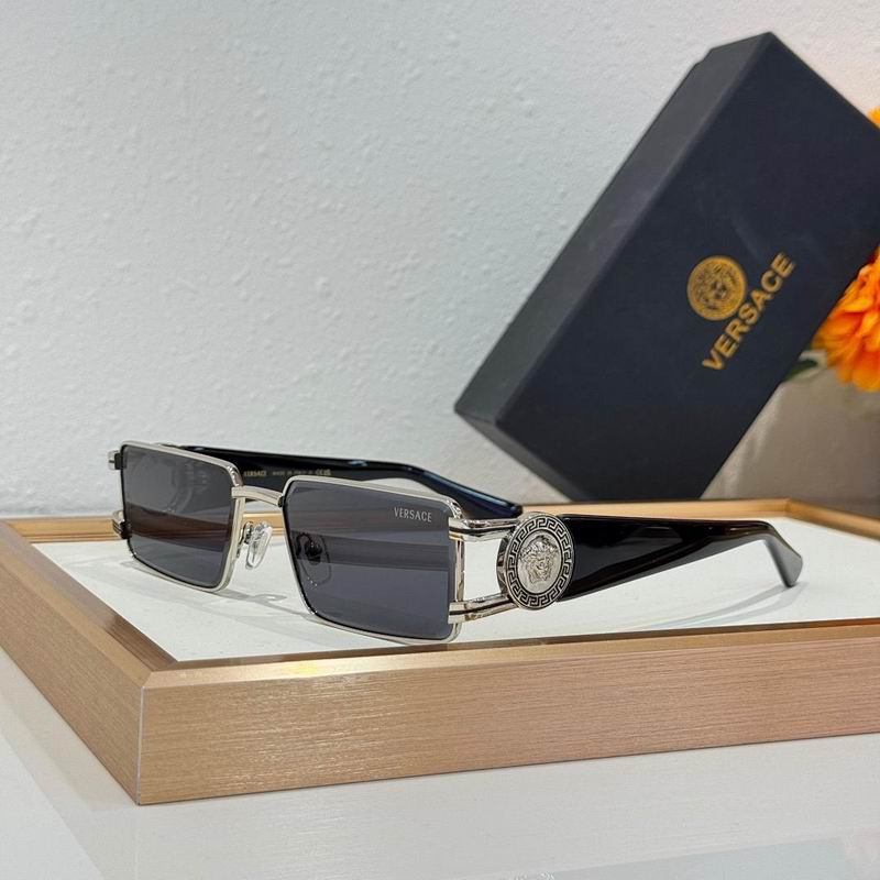 VERSACE  Glasses sms (615)