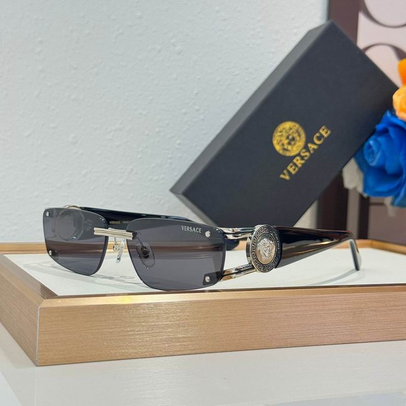 VERSACE  Glasses sms (634)