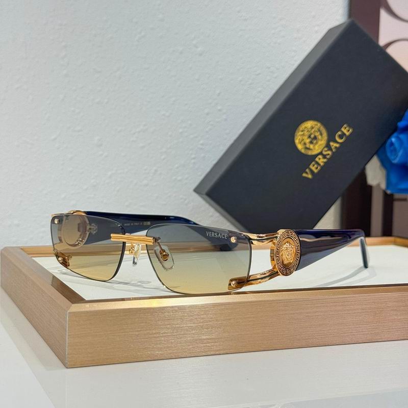 VERSACE  Glasses sms (635)