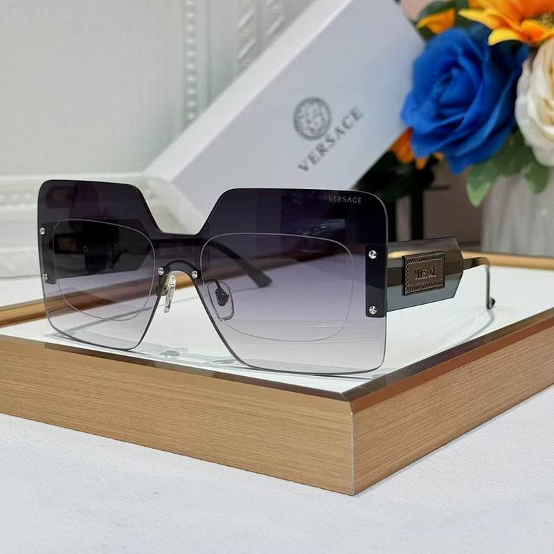 VERSACE  Glasses sms (673)