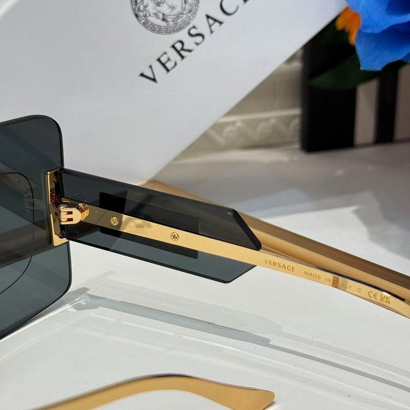 VERSACE  Glasses sms (677)