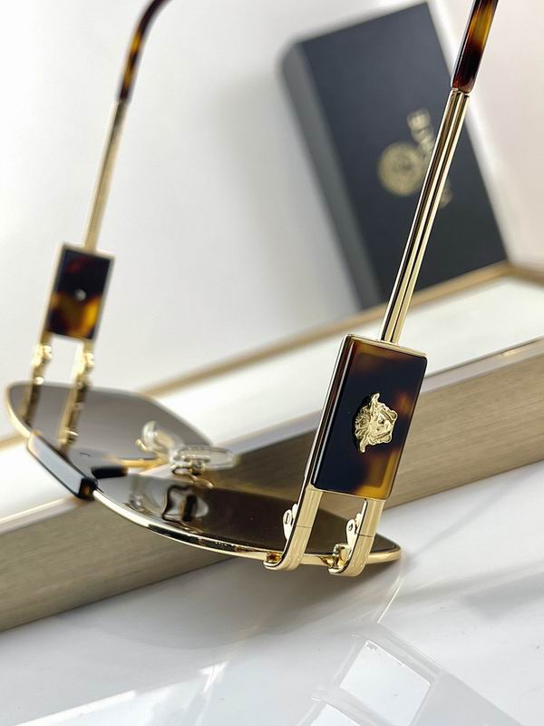 VERSACE  Glasses sms (726)