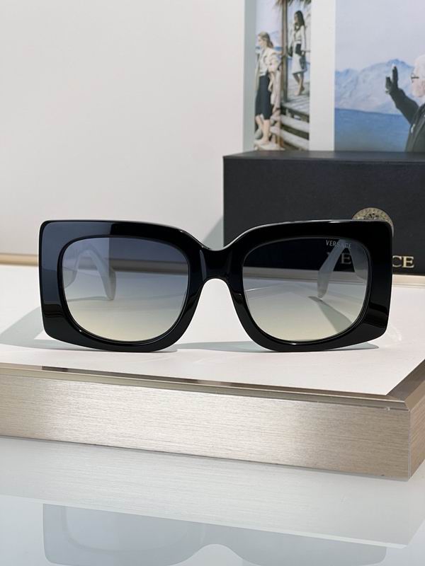 VERSACE  Glasses sms (862)