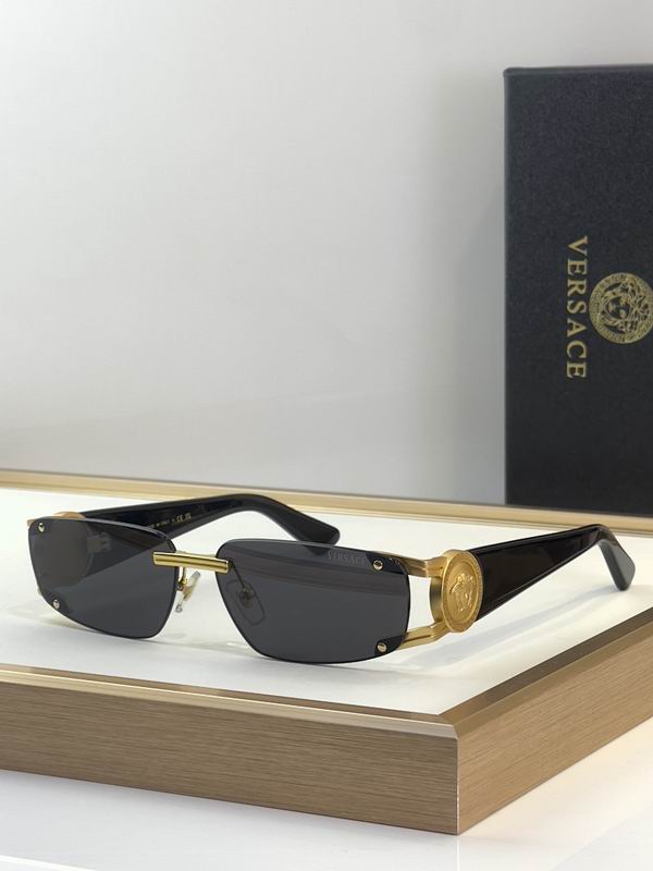 VERSACE  Glasses sms (992)