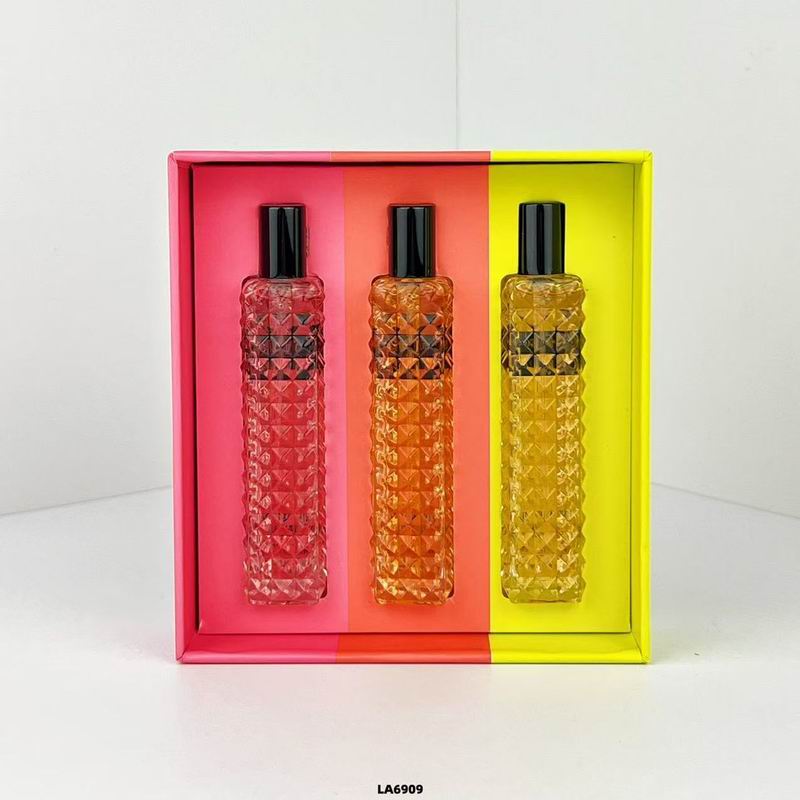 Valentino 15mlX3  (3)