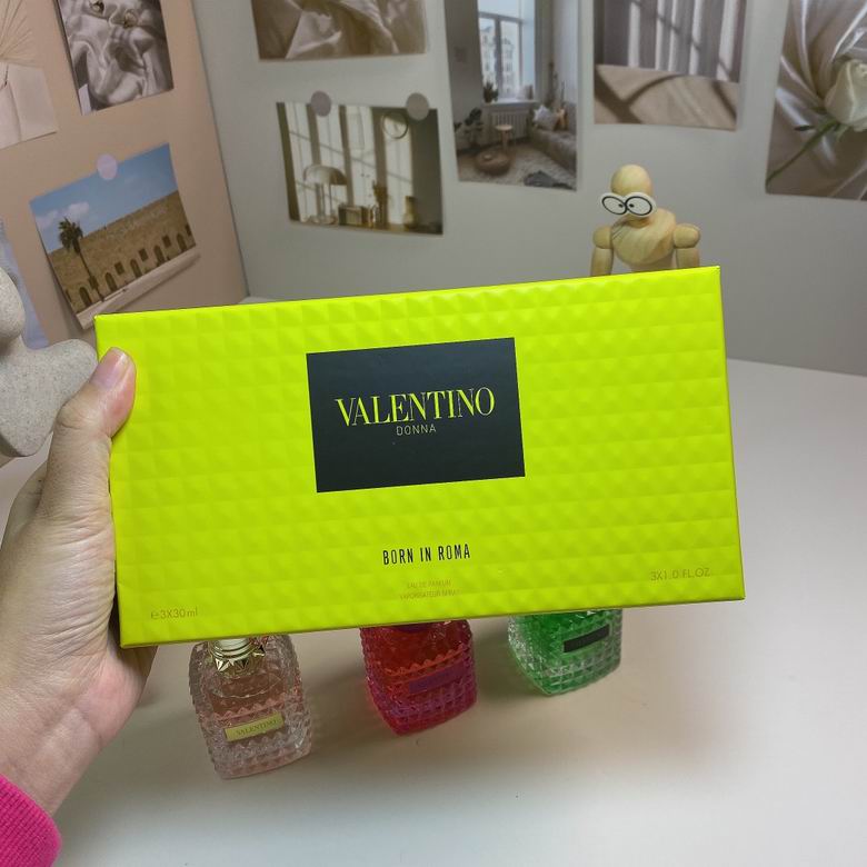 Valentino 3x30ml   (2)