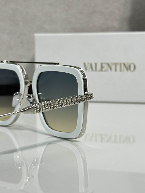 Valentino Glasses sms (10)
