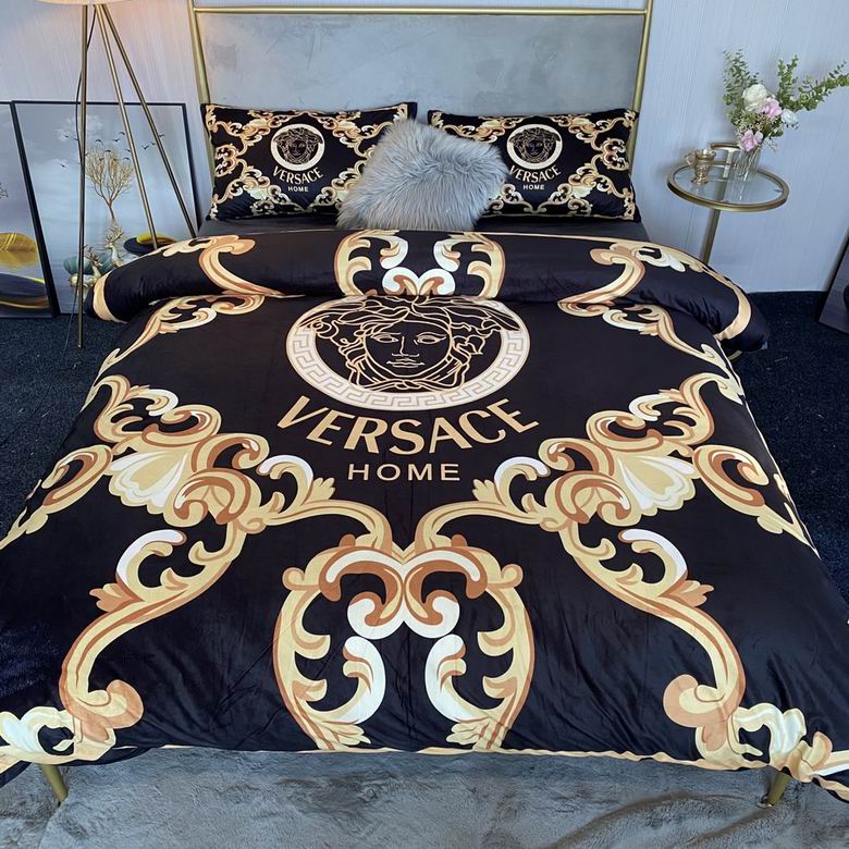 Versace  2.0x2.3m    (2)
