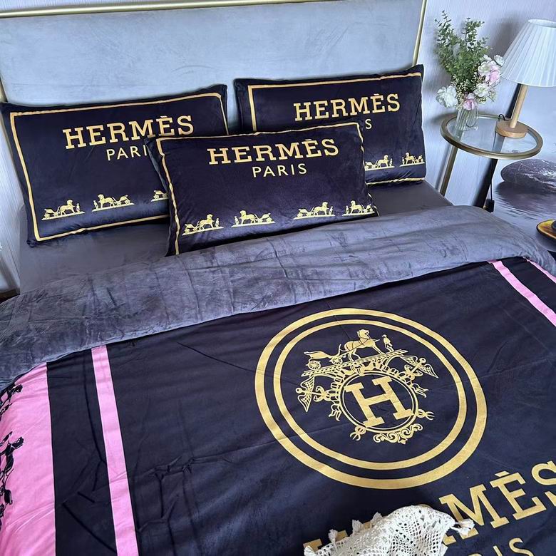 Versace  2.0x2.3m    (9)