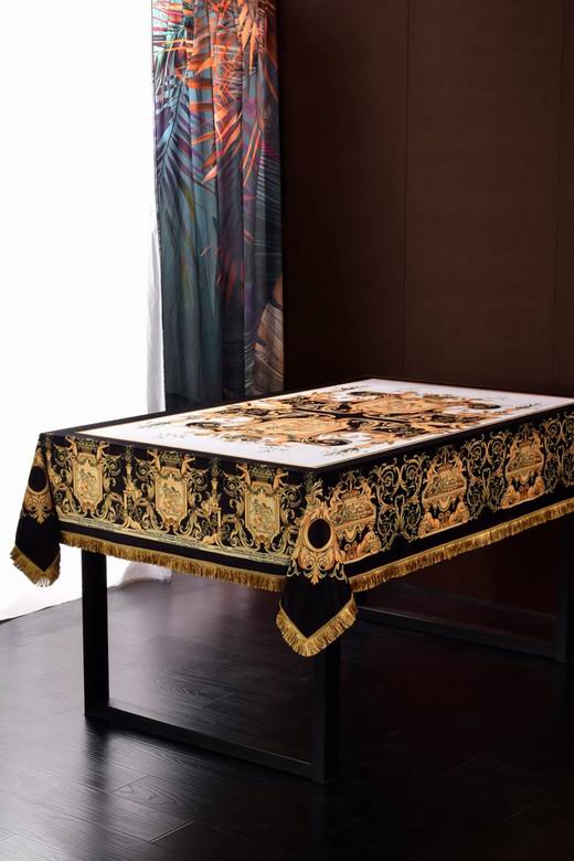 Versace 1.5x1.5m 1.5x2 (1)