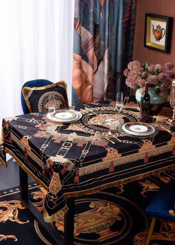 Versace 1.5x1.5m 1.5x2 (2)