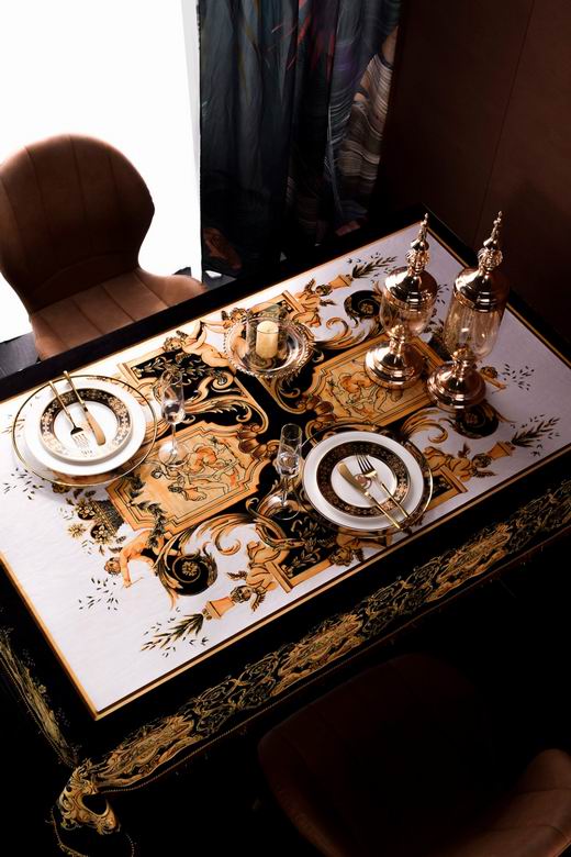 Versace 1.5x1.5m 1.5x2 (3)