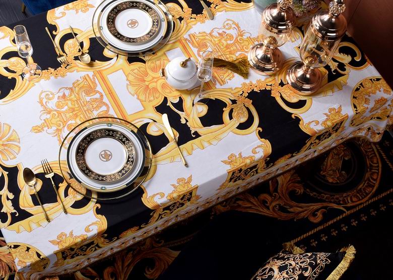 Versace 1.5x1.5m 1.5x2 (3)