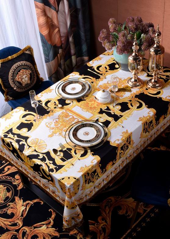 Versace 1.5x1.5m 1.5x2 (4)