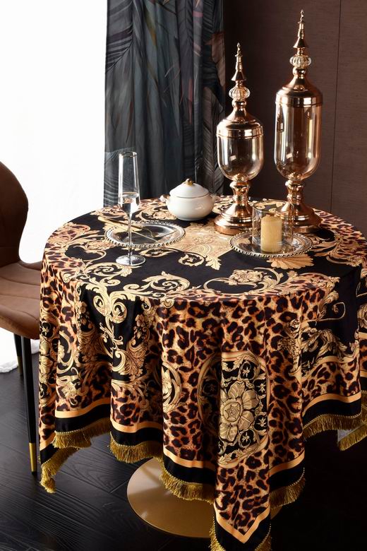 Versace 1.5x1.5m 1.5x2 (5)