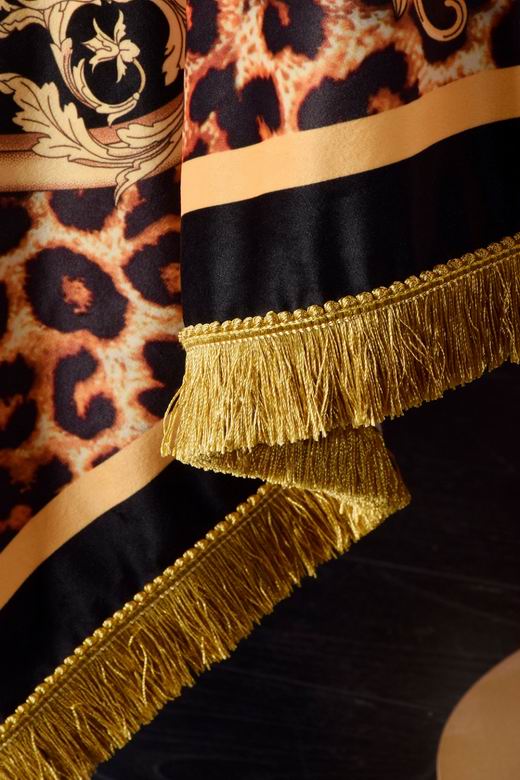 Versace 1.5x1.5m 1.5x2 (9)