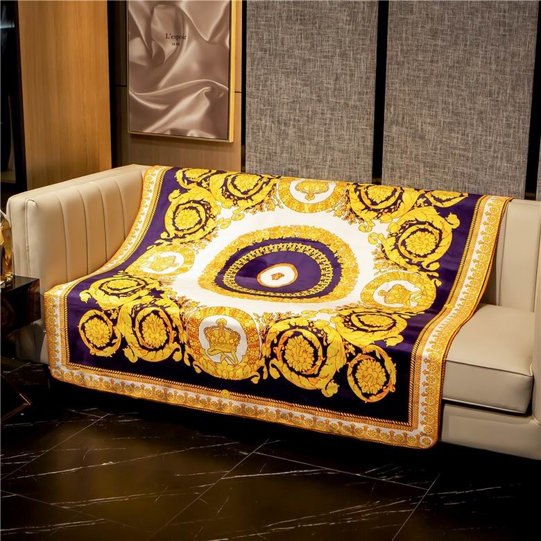 Versace 1.5x1.5m 1.5x2.0m 2.0x2.3m  (2)