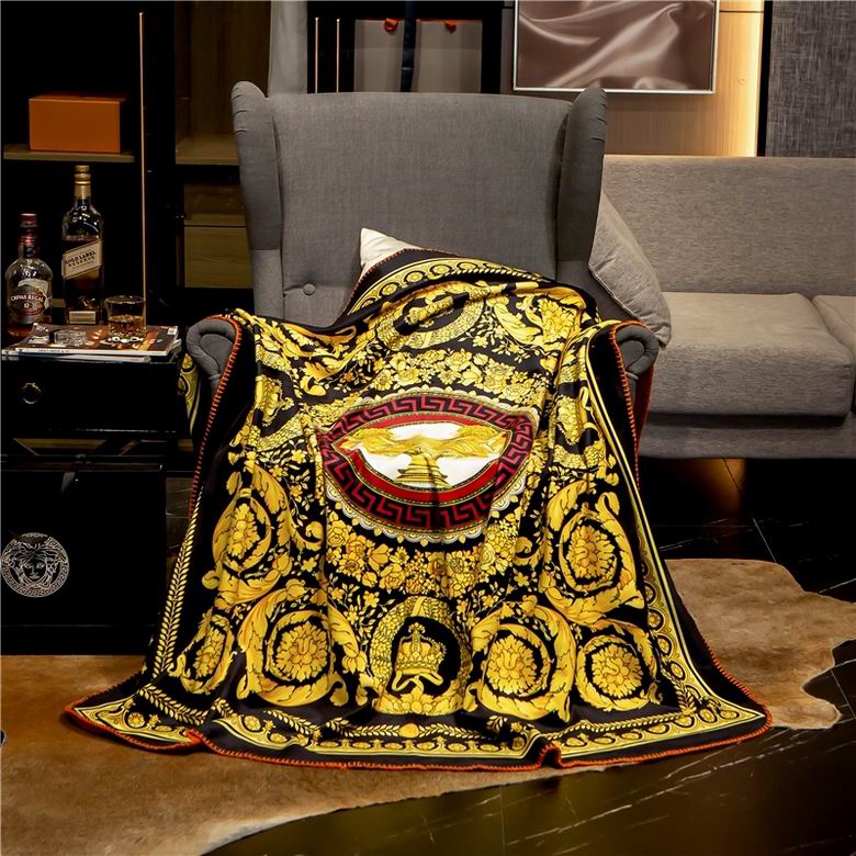 Versace 1.5x1.5m 1.5x2.0m 2.0x2.3m  (3)