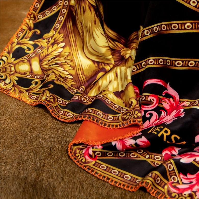 Versace 1.5x1.5m 1.5x2.0m 2.0x2.3m  (6)