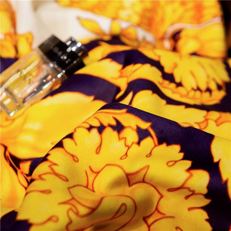 Versace 1.5x1.5m 1.5x2.0m 2.0x2.3m  (7)