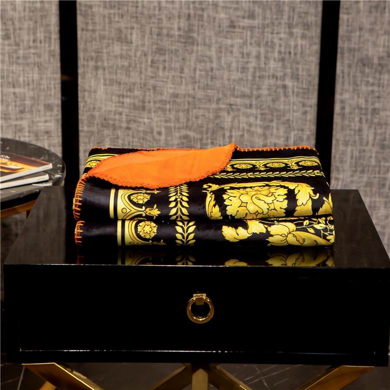 Versace 1.5x1.5m 1.5x2.0m 2.0x2.3m  (8)