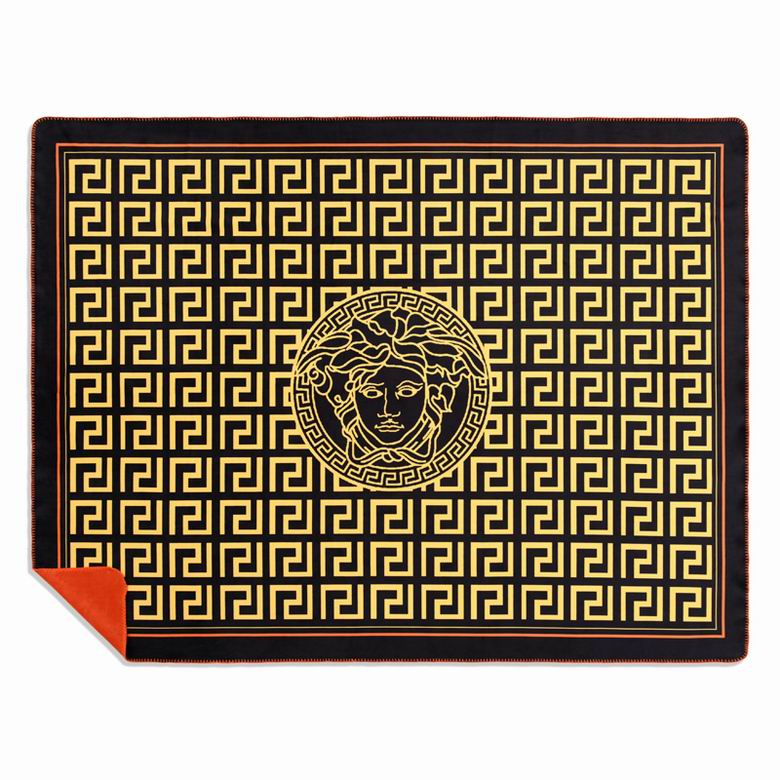 Versace 1.5x1.5m 1.5x2.0m 2.0x2.3m   (3)