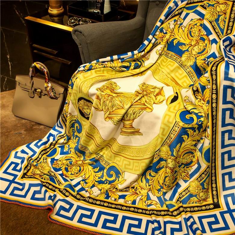 Versace 1.5x1.5m 1.5x2.0m 2.0x2.3m   (4)