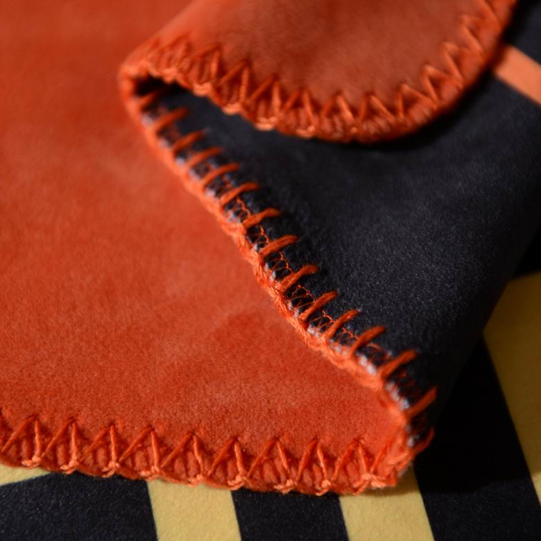 Versace 1.5x1.5m 1.5x2.0m 2.0x2.3m   (4)