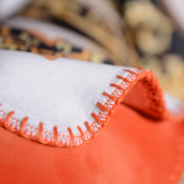 Versace 1.5x1.5m 1.5x2.0m 2.0x2.3m   (4)