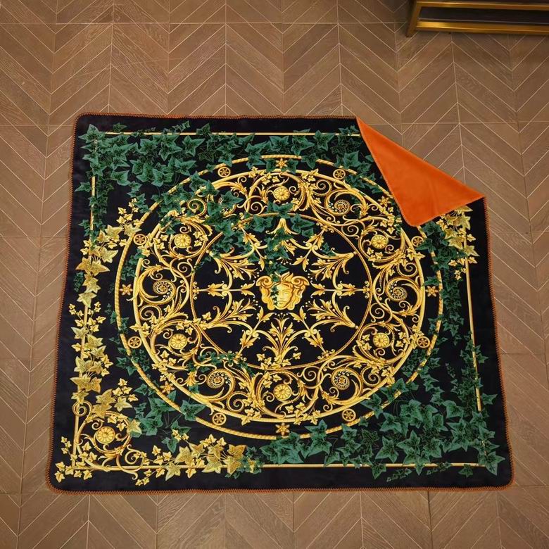 Versace 1.5x1.5m 1.5x2.0m 2.0x2.3m   (4)