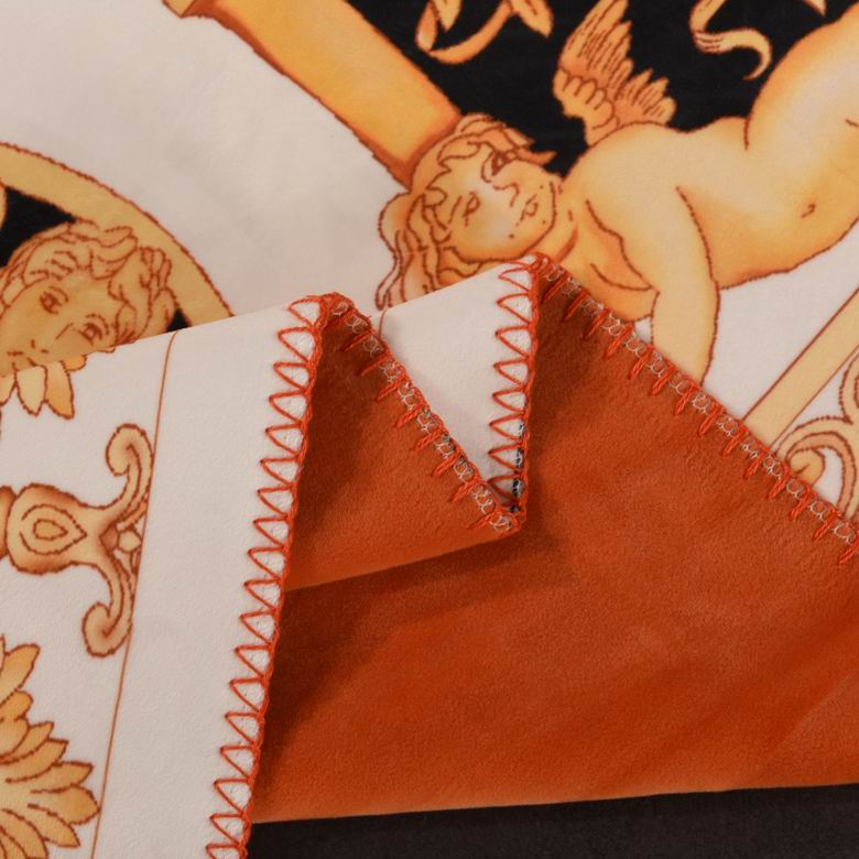 Versace 1.5x1.5m 1.5x2.0m 2.0x2.3m   (5)