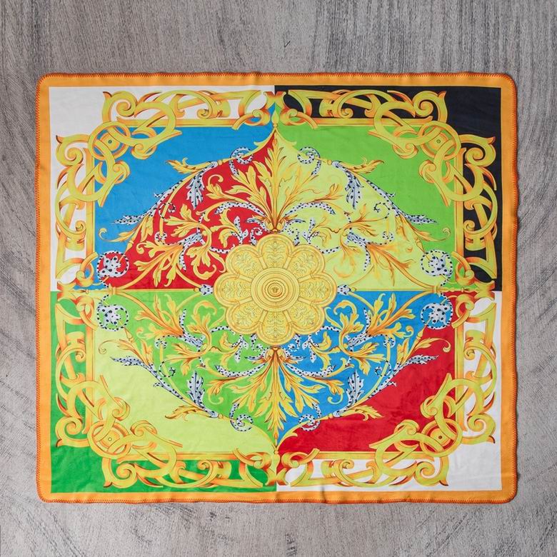 Versace 1.5x1.5m 1.5x2.0m 2.0x2.3m   (5)