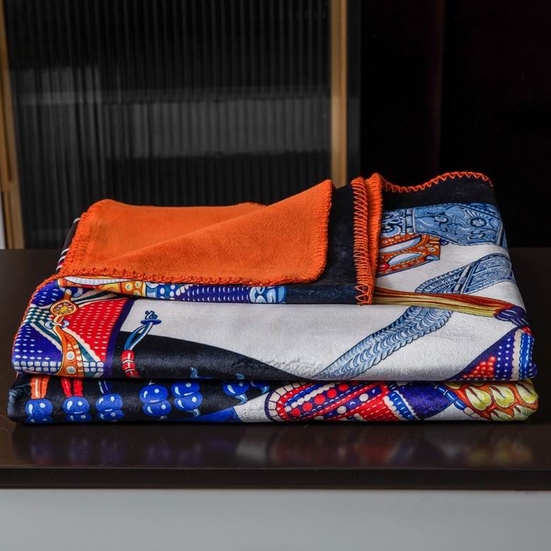 Versace 1.5x1.5m 1.5x2.0m 2.0x2.3m   (5)