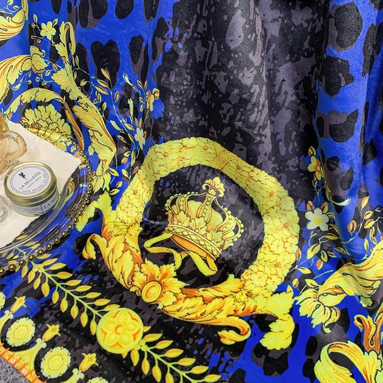 Versace 1.5x1.5m 1.5x2.0m 2.0x2.3m   (5)