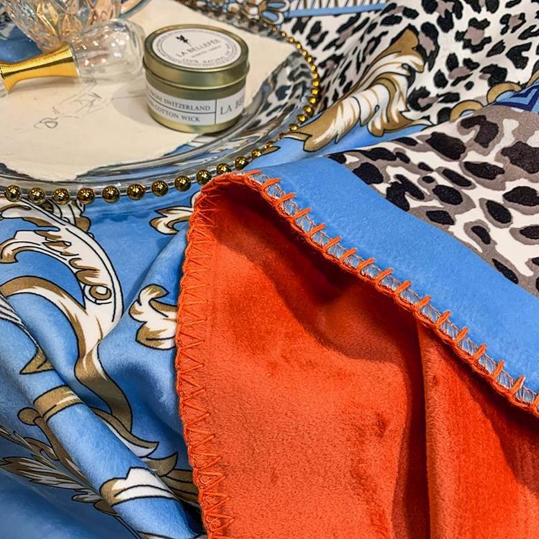 Versace 1.5x1.5m 1.5x2.0m 2.0x2.3m   (6)