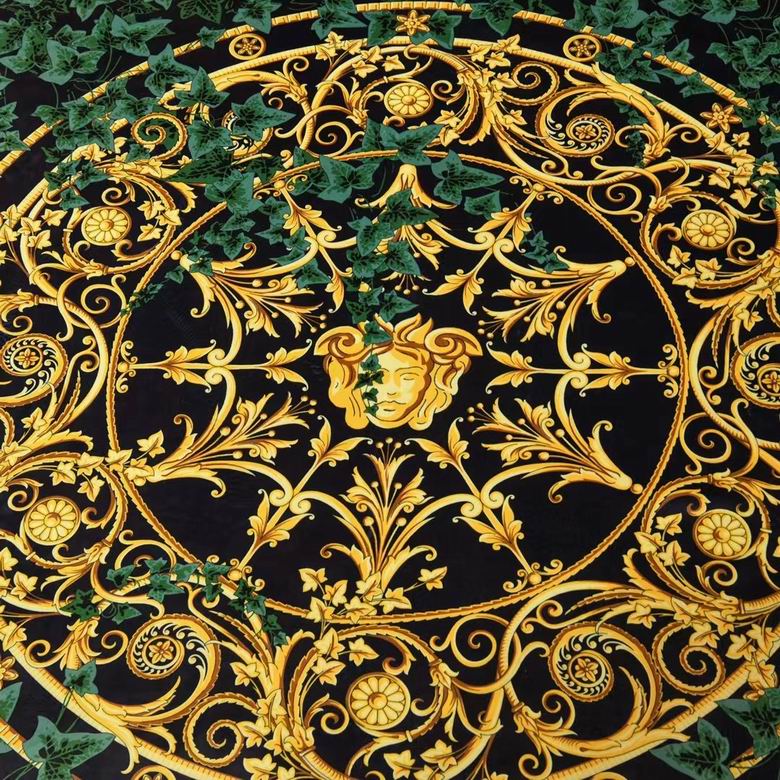 Versace 1.5x1.5m 1.5x2.0m 2.0x2.3m   (6)